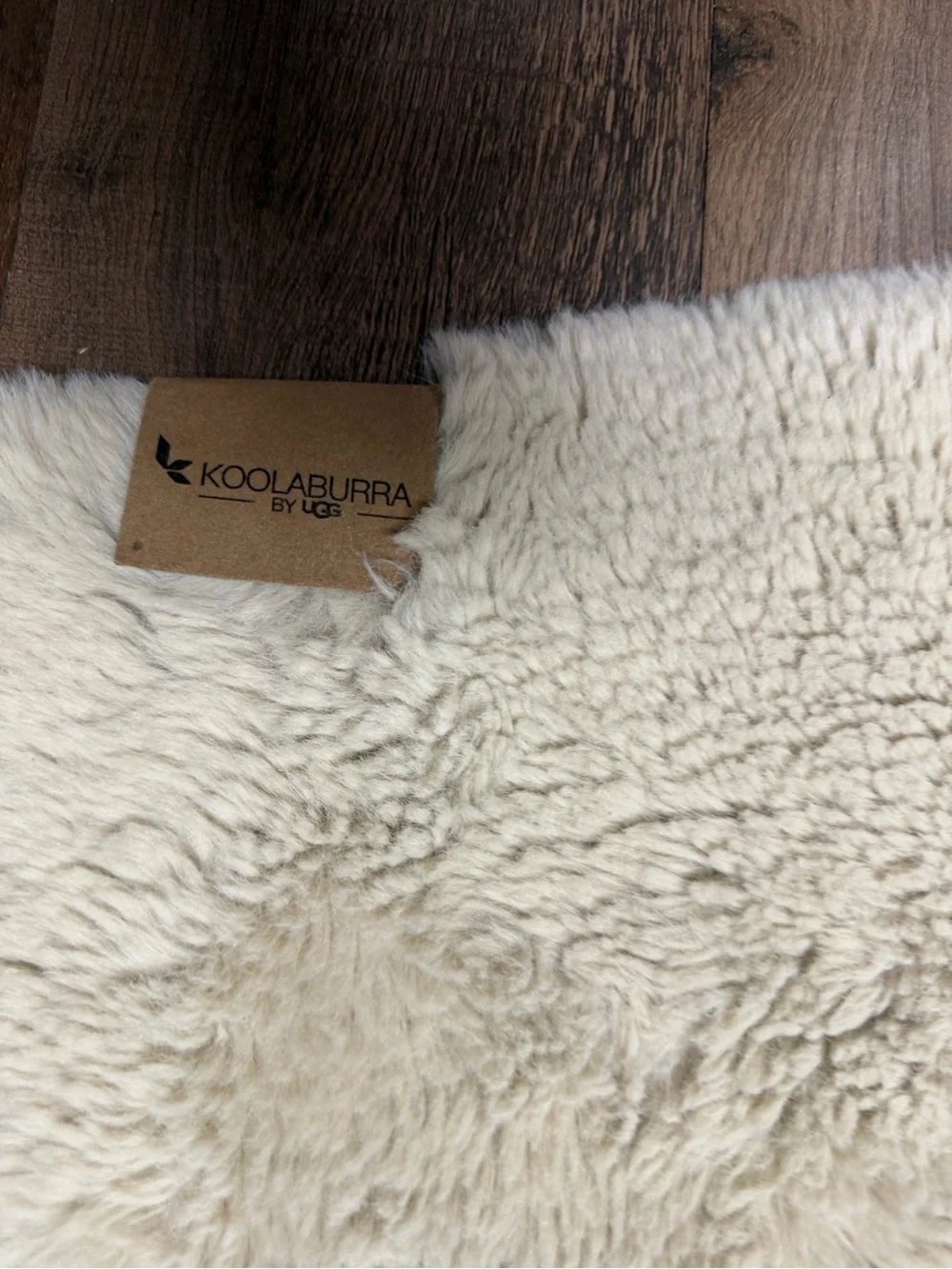 Koolaburra tan Plush Faux Shearling Accent Rug